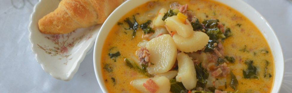 Zuppa Toscana Italian Soup. Zuppa Toscana Italian Soup.